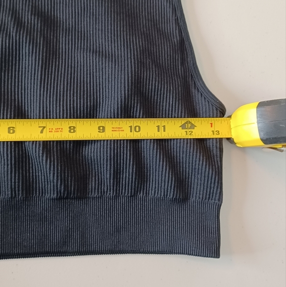 Paragon Black Ribbed Workout Athleisure Yoga Tank Top - Picture 2 of 9